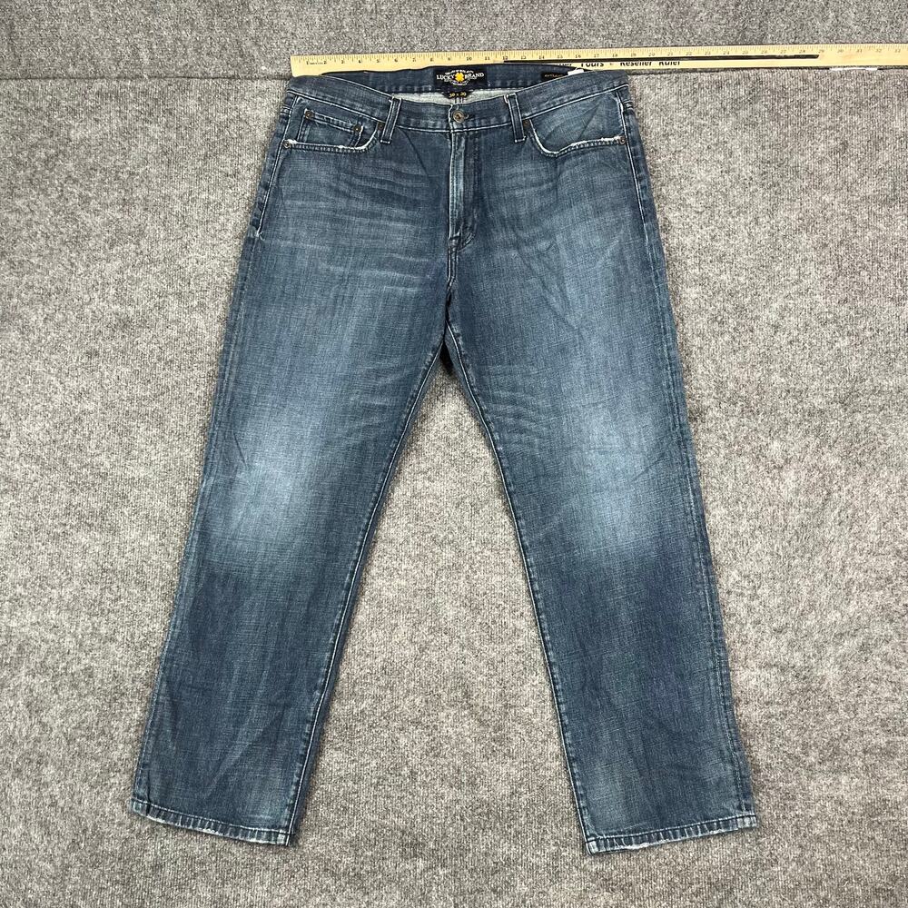 Lucky Brand Jeans Mens Size 36x30 Blue Straight Leg Medium Wash Casual Denim